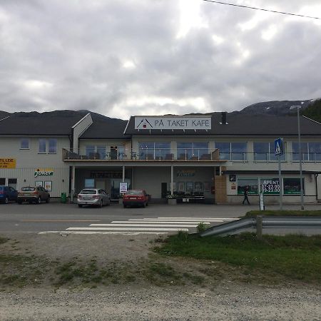 Pa Taket Overnatting Сёркьосен Экстерьер фото