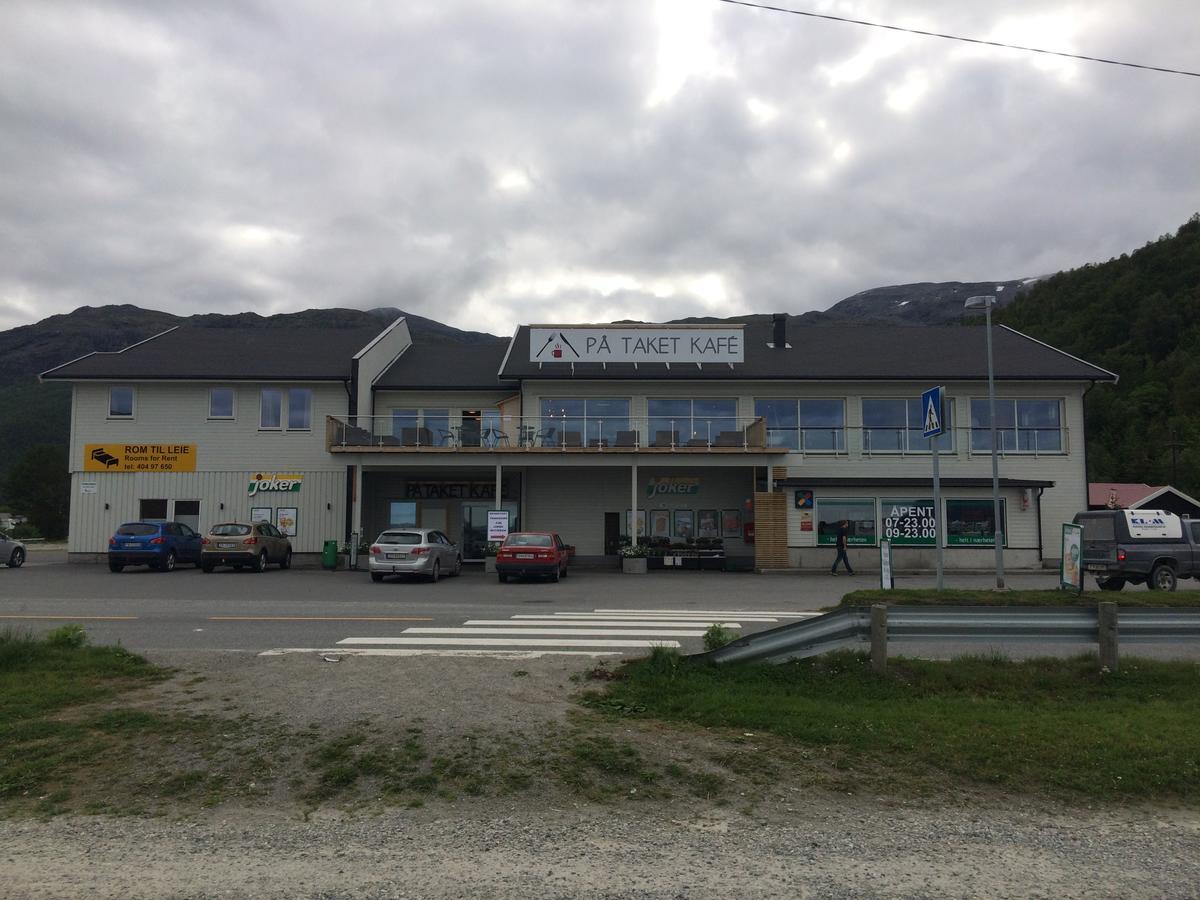 Pa Taket Overnatting Сёркьосен Экстерьер фото